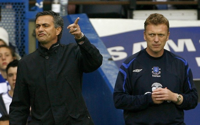 Jose Mourinho đứng về phía David Moyes