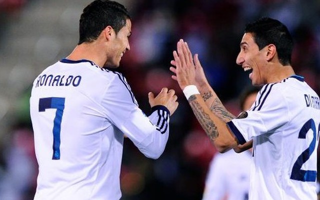 Cris Ronaldo "chơi đểu" Man United vụ Di Maria