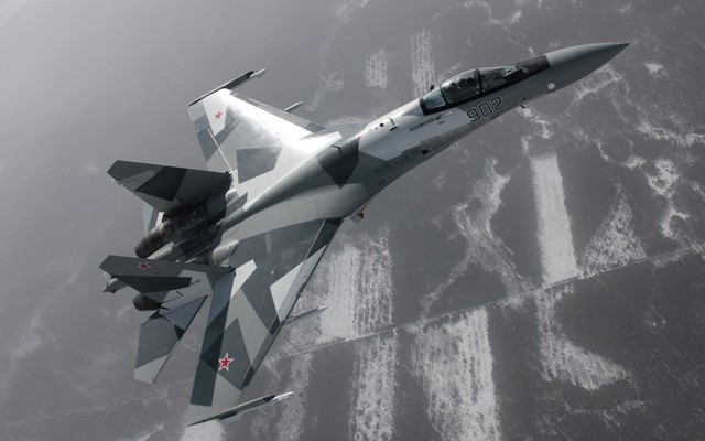 Vì sao Trung Quốc "sống chết" đòi mua Su-35S?