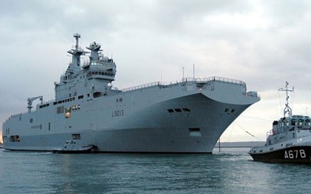 Pháp phải cân nhắc rời NATO sau khi bị bỏ rơi vụ tàu Mistral