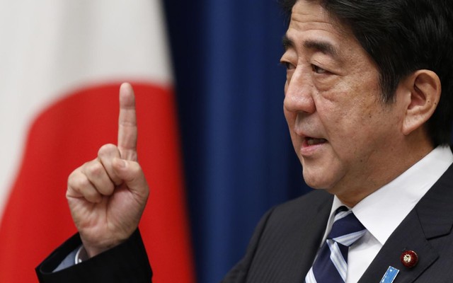 Thủ tướng Nhật: "Nếu có hiện tượng báo chí bị chèn ép, tôi sẽ từ chức ngay"