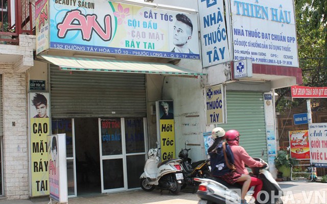 Sài Gòn: Ngang nhiên cầm dao xông vào tiệm cắt tóc cướp tiền