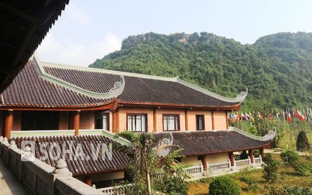 Độc đáo kiến trúc Á Đông tại nhà khách Bái Đính