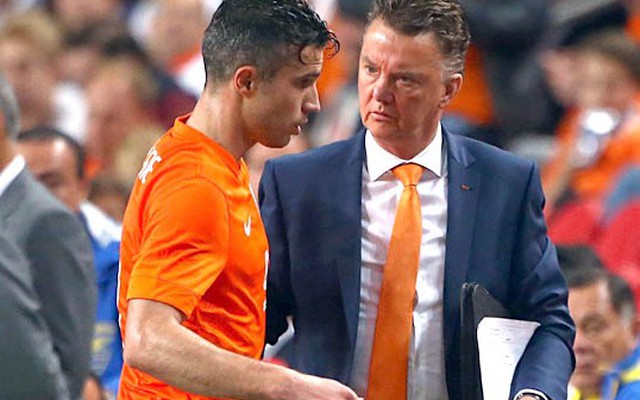 Bình luận: Với Van Gaal, thủ quân cũng chỉ là tay sai