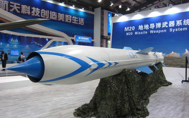 Quốc gia nào đã giúp Trung Quốc phát triển tên lửa CX-1?