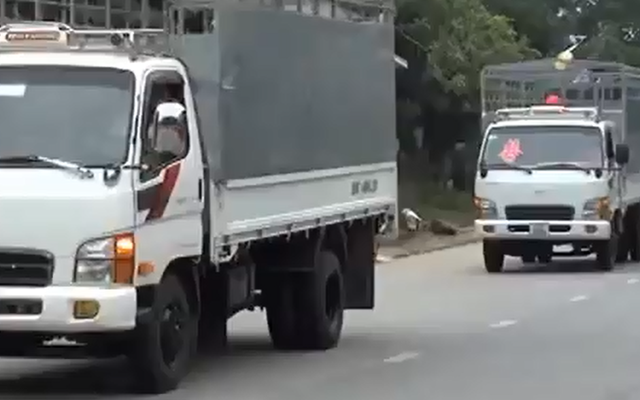 Độc nhất vô nhị ở Hà Giang: Rước dâu bằng 16 xe tải