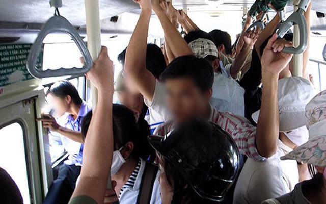 Bí thư Thành ủy Hà Nội: Không chủ trương làm xe buýt riêng cho nữ