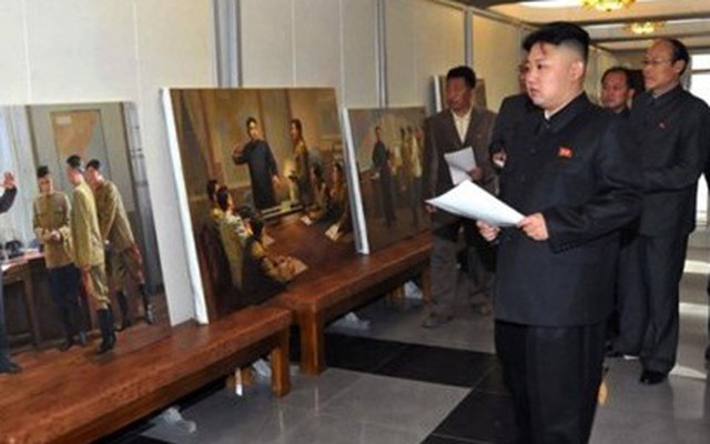 Xưởng nghệ thuật duy nhất thế giới vẽ tranh Kim Jong-un