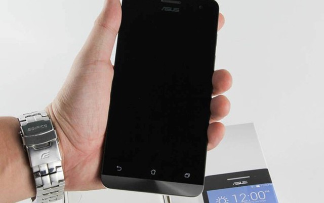 Zenfone 5 gây cơn sốt mới với giá chỉ 3.65 triệu đồng