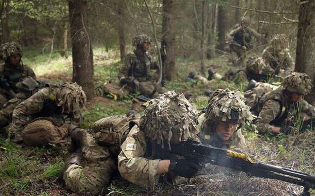 "Không nghe Ba Lan, NATO chỉ là hổ giấy trước Nga"