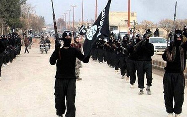Kẻ chuyên chặt đầu của IS bị "xử chém"