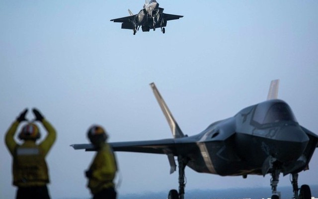 "Ánh sáng cuối đường hầm" cho F-35?