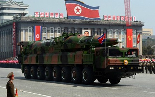Chuyên gia "điên đầu" vì dự án tên lửa bí ẩn của Triều Tiên