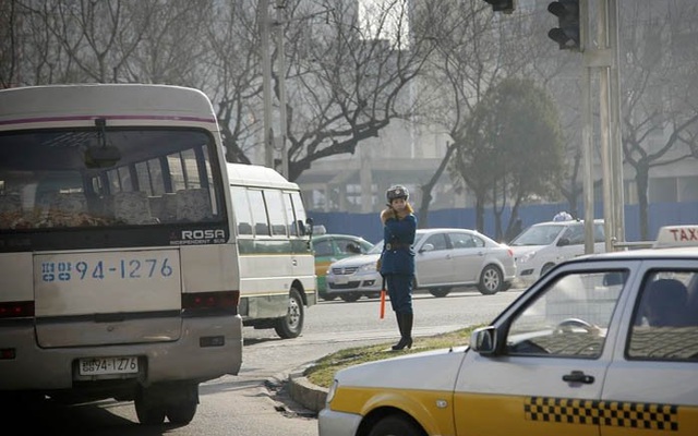 Những "phố ma" ở Bình Nhưỡng bất ngờ nườm nượp xe hơi