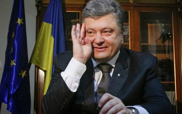 BBC: Vì đâu Ukraine kiệt quệ, TT Poroshenko giàu lên gấp 7 lần?