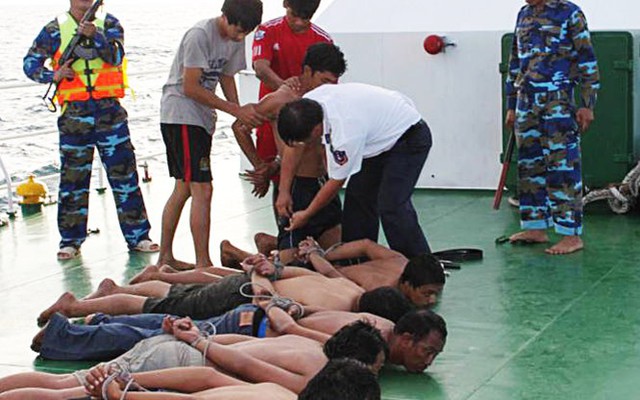 Cảnh sát biển VN bắt cướp biển - Kỳ 5: Những chuyện chưa kể