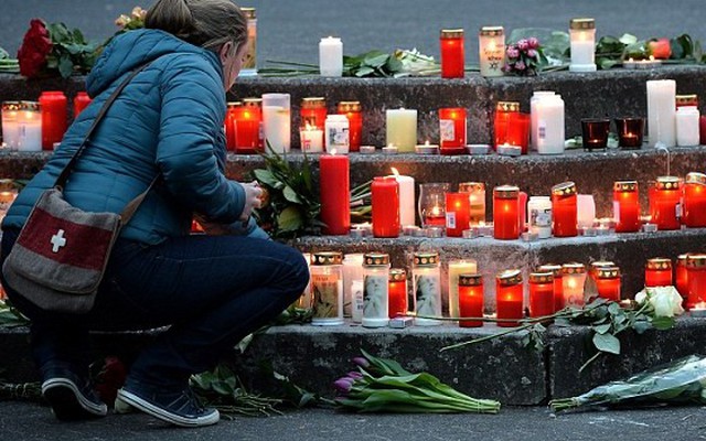Máy bay Đức rơi: Định mệnh oan nghiệt cô bé 15 tuổi quên hộ chiếu