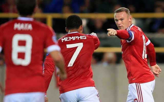 Rooney lập hat-trick, Man United đại thắng 4-0