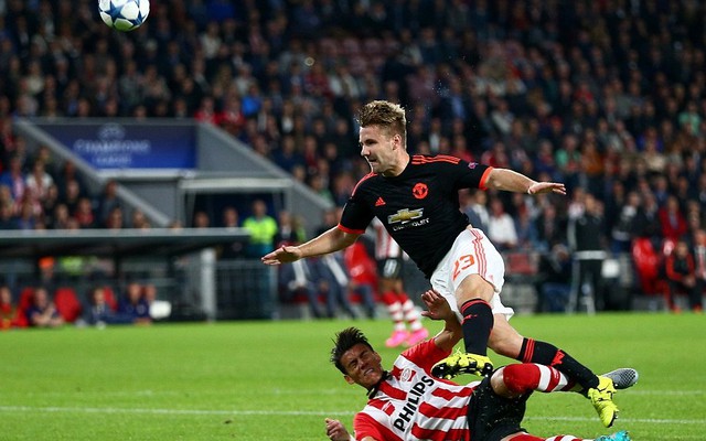 PSV 2-1 Man United: Đêm kinh hoàng của Quỷ đỏ