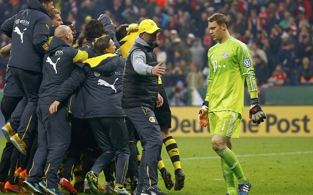 Trượt 4 quả penalty, Bayern "chết trước cửa thiên đường"