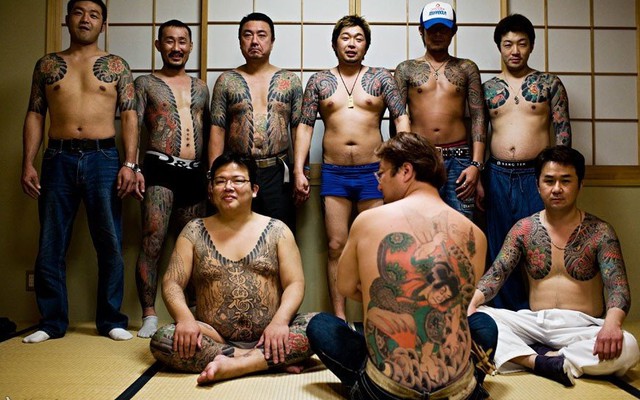 Sốc với giải pháp phục hưng kinh tế “bá đạo” của Mafia Nhật Bản