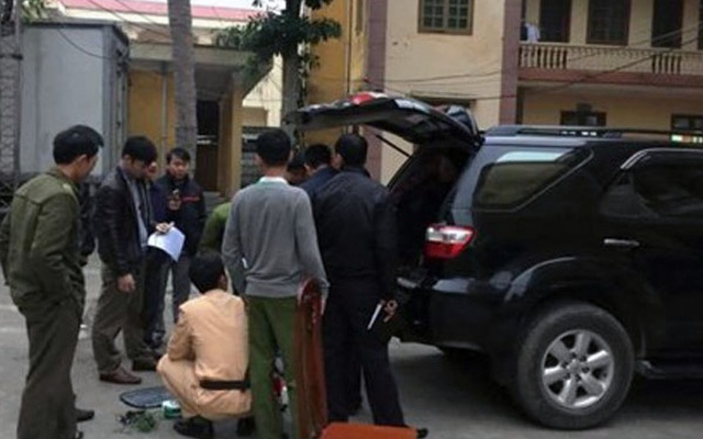 Đình chỉ lái xe của Sở GTVT Nghệ An bị tố chặn xe tải "làm luật"