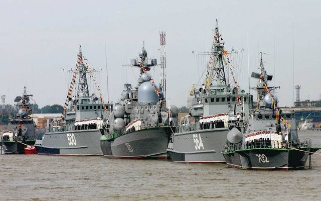 Hải quân Kazakhstan lớn mạnh nhanh dù không có biển