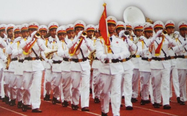 Hai trăm cảnh sát quốc tế diễn quân nhạc ở Sài Gòn