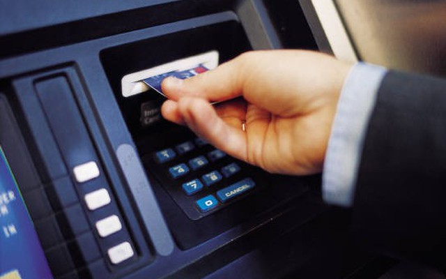 Hàng loạt trụ ATM “nghỉ Tết”