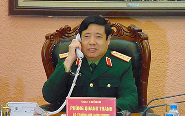 Bộ trưởng Phùng Quang Thanh điện đàm với Bộ trưởng QP Trung Quốc