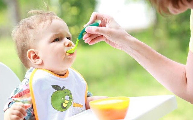 Mẹo chọn dầu ăn trẻ em chất lượng tốt