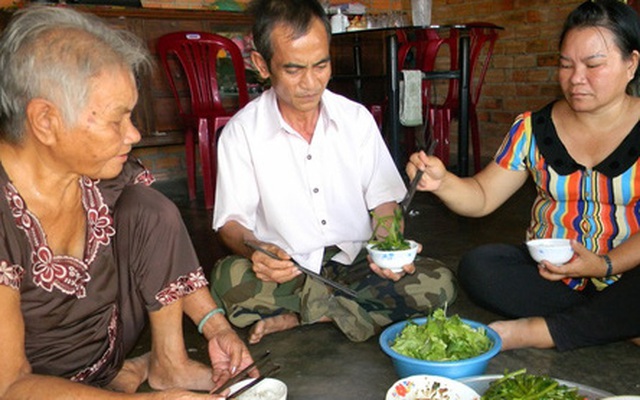 Ba bữa cơm ngon nhất của gia đình ông Nén