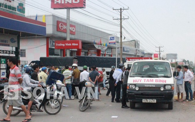 Lái xe tải tăng ga bỏ chạy sau tai nạn chết người