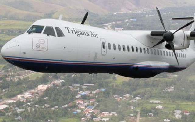 Máy bay Indonesia chở 54 người mất tích gần 25 tuổi, bị EU cấm bay