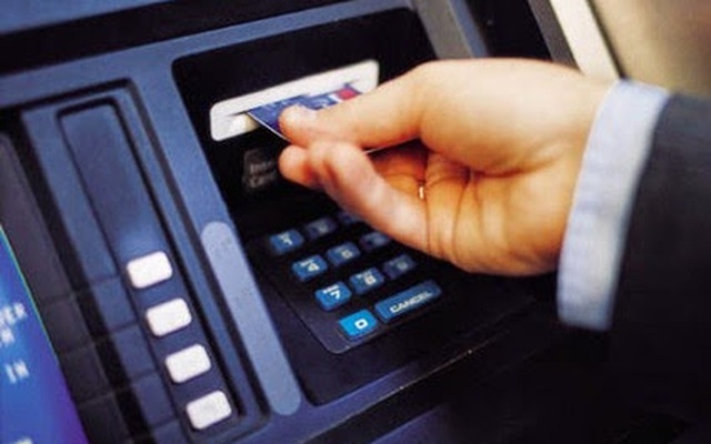 Ngân hàng “mách nước” để không bị rút trộm tiền tại ATM