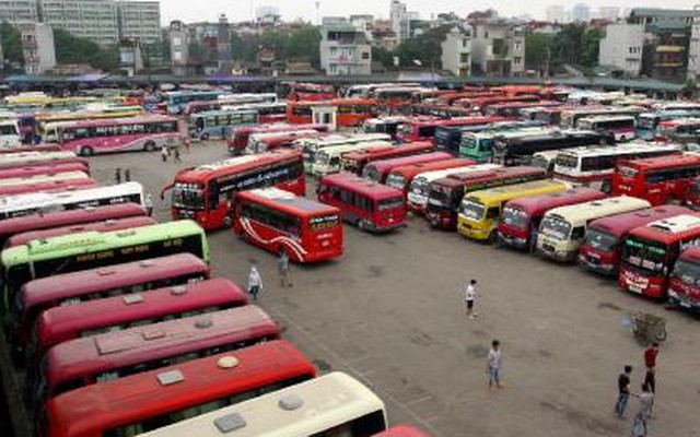 Tréo ngoe: Xăng giảm giá kỷ lục, cước vận tải lại còn đòi tăng?!