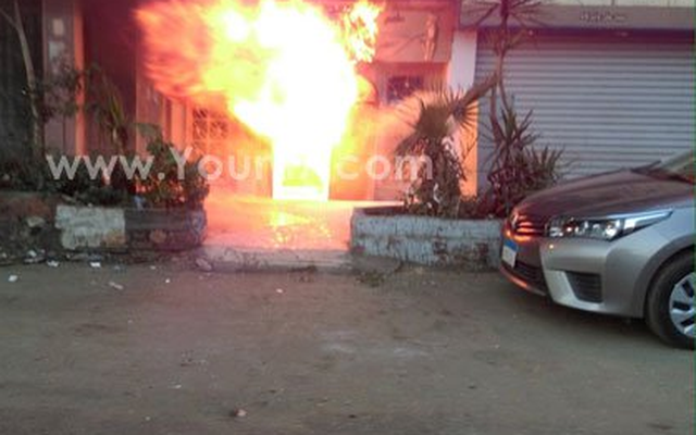 [VIDEO]: Bom xăng Molotov nổ giữa hộp đêm, 12 người chết