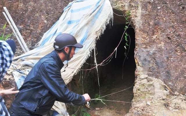 Tỉnh ủy Quảng Nam yêu cầu Bí thư huyện lấp hầm đào xuyên núi