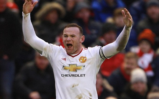 Bị "ném đá", bị "trảm" nhưng Rooney sắp lập kỷ lục ấn tượng