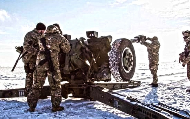 Pháo binh Ukraine không thể khai hỏa vì... dính đòn của hacker Nga