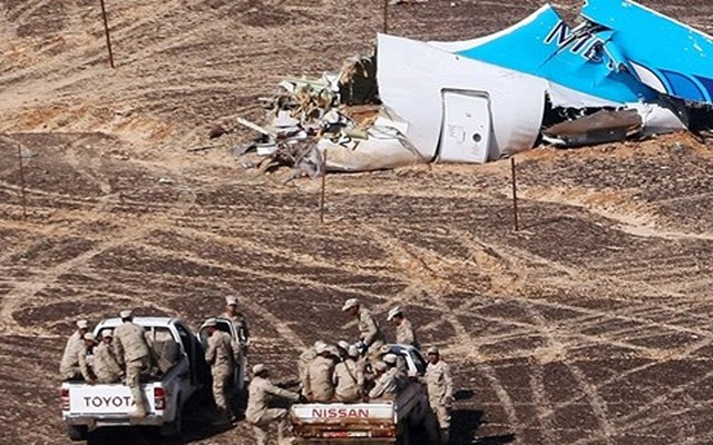Ai Cập thừa nhận máy bay A321 của Nga bị khủng bố bắn rơi