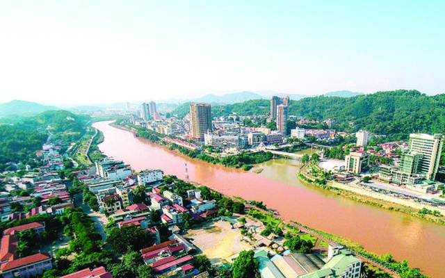 Siêu dự án trên sông Hồng: chưa rõ hiệu quả hay hậu quả