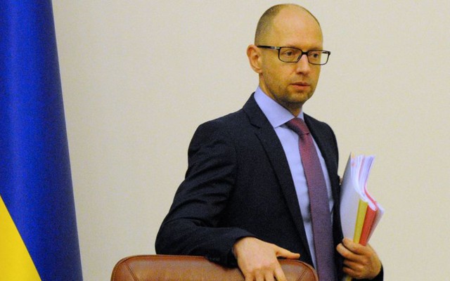 Thủ tướng Ukraine Yatsenyuk và những ván cờ ‘chống lại nước Nga’