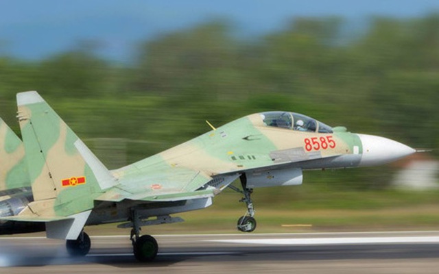Thủ tướng chỉ đạo tìm kiếm phi công vụ máy bay Su 30MK2 gặp sự cố