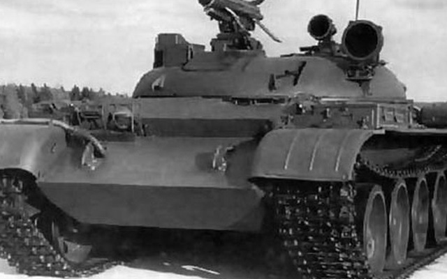 "Sát thủ diệt tăng" trên khung gầm T-62 của Liên Xô