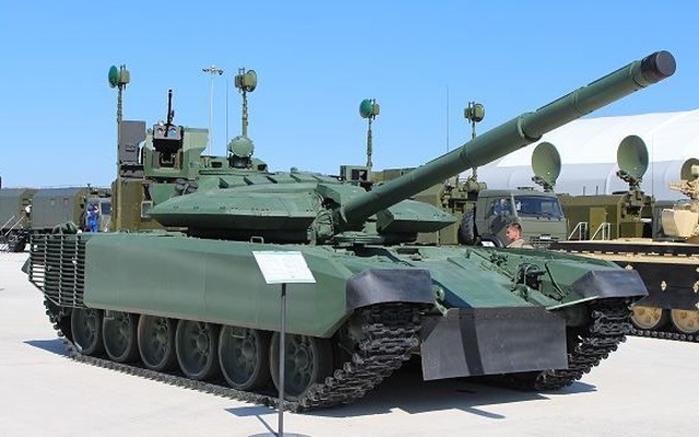 Biến thể T-72 "độc - lạ" lộ diện ở Kazakhstan