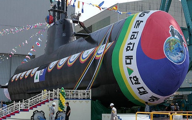 Tập đoàn Hyundai Hàn Quốc hạ thủy tàu ngầm tên lửa Son Won II
