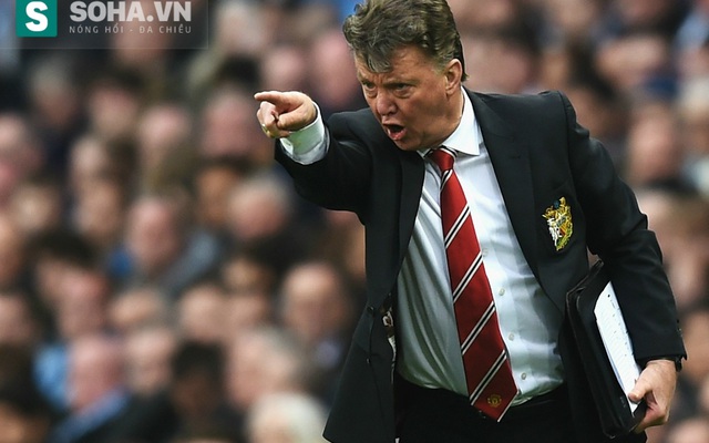 Thắng derby, Van Gaal "phán" luôn top 4