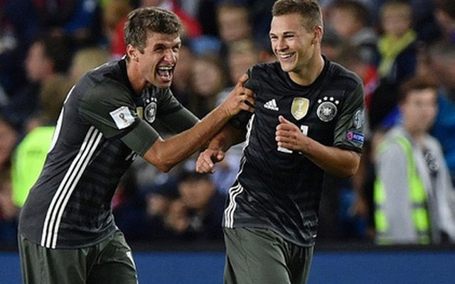 "Xe tăng" Đức mở màn bằng chiến thắng đậm ở vòng loại World Cup 2018