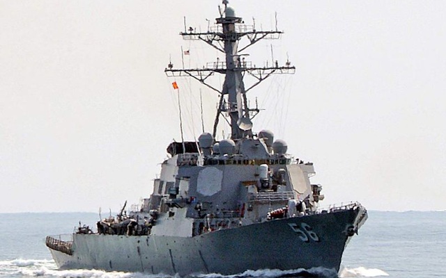 Chiến hạm Mỹ lần đầu cập cảng Cam Ranh sau 21 năm
